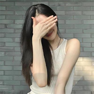 抓着彩虹的男人