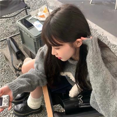 灰石之中